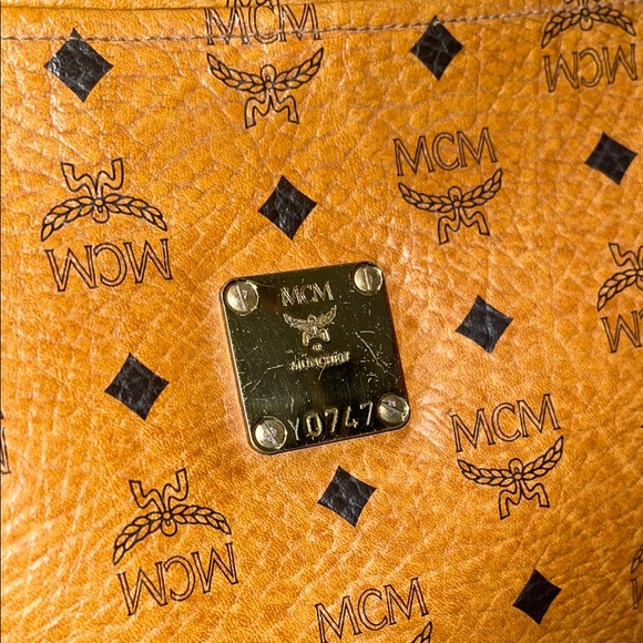 MCM Large Tan Visetos Clutch - Picture 14 of 14